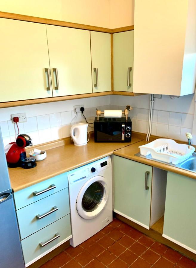 Contemporary 2 Bedroom Victorian Town House - Sleeps Up To 6 Kimberley  المظهر الخارجي الصورة